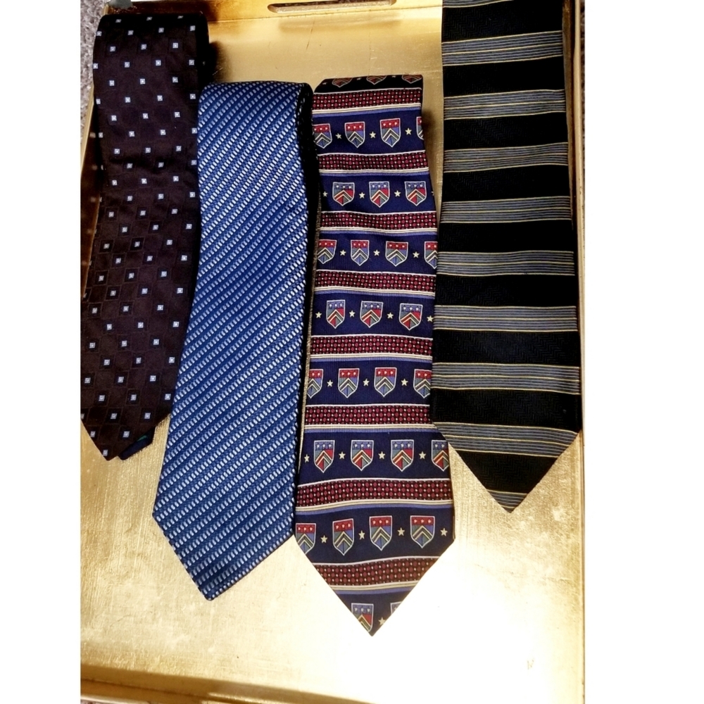 Lot of 4 Tommy Hilfiger ties